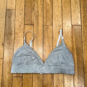 Woman’s BLANQI maternity bra